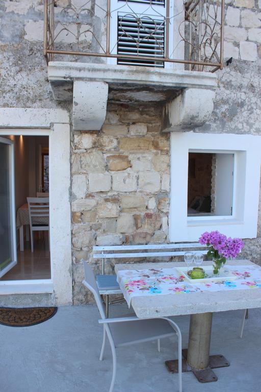 Apartment La Luna Kastela Oda fotoğraf